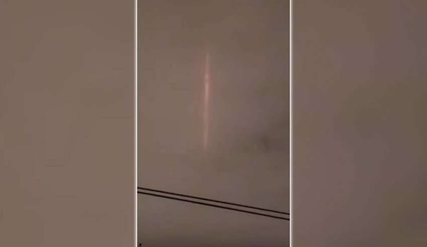 O misterioso pilar de luz