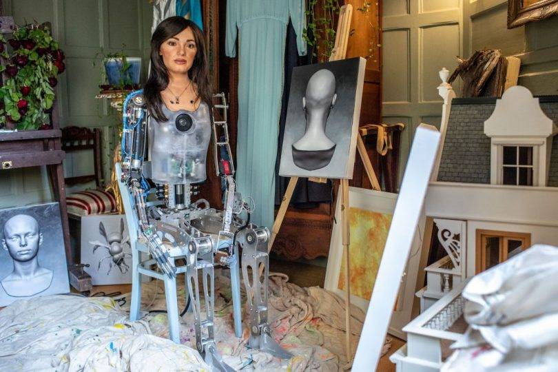 Ai-Da, o primeiro robô artista com IA da Universidade de Oxford