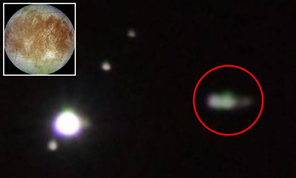 Suposta espaçonave alienígena gigantesca gravada perto de Júpiter